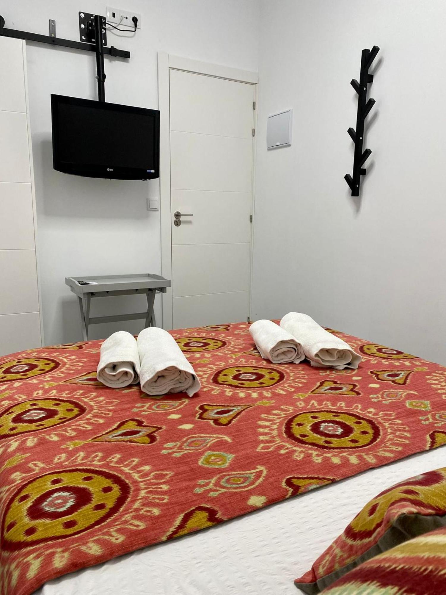 Anka Kurro Bed and Breakfast Rota Eksteriør billede